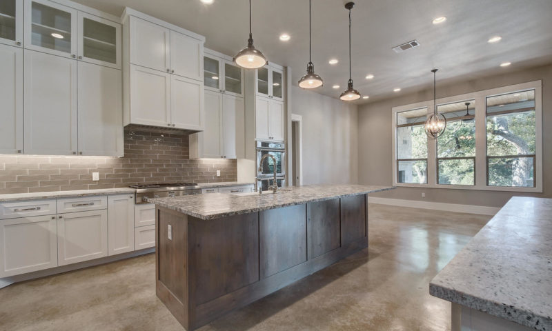 Driftwood's Premier Luxury Home Builder