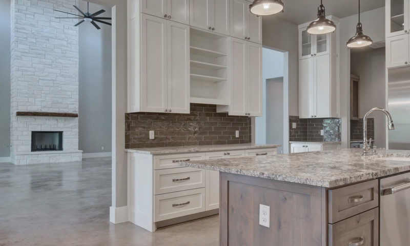 Driftwood's Premier Luxury Home Builder