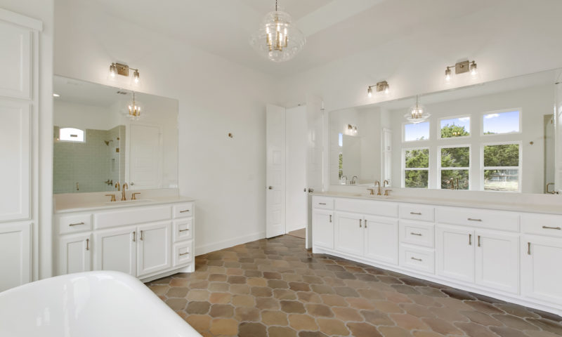 Driftwood's Premier Luxury Home Builder