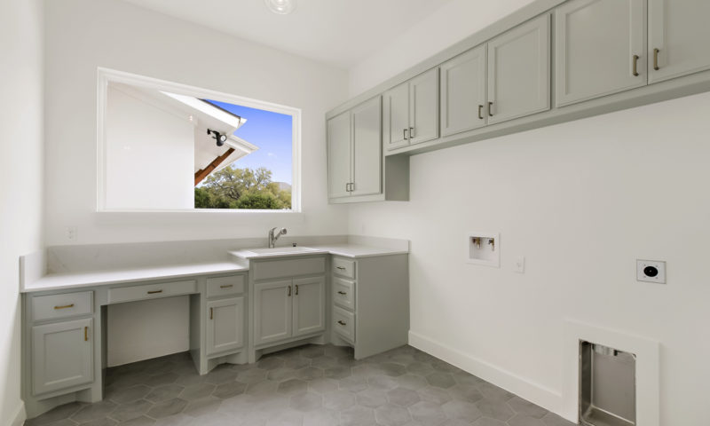 Driftwood's Premier Luxury Home Builder