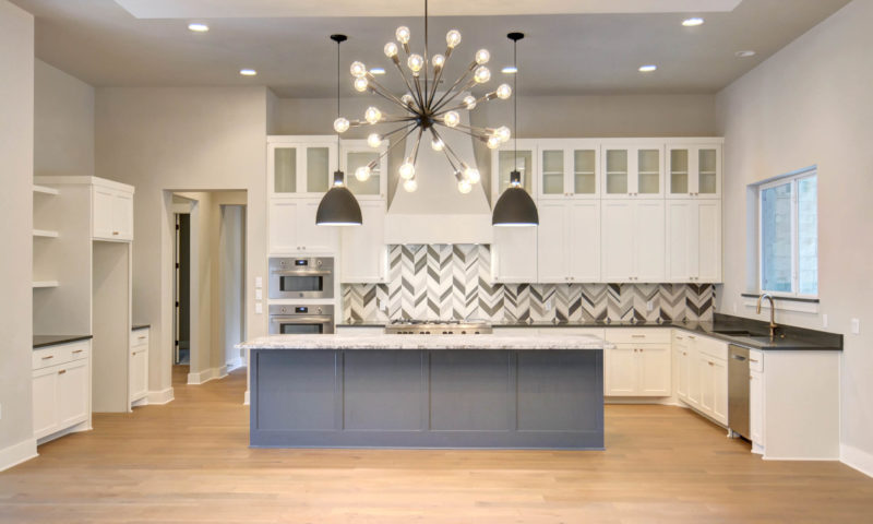 Custom built home in Valley View