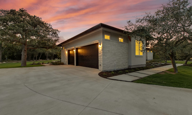 Post Oak home built by Nalle Custom Homes.