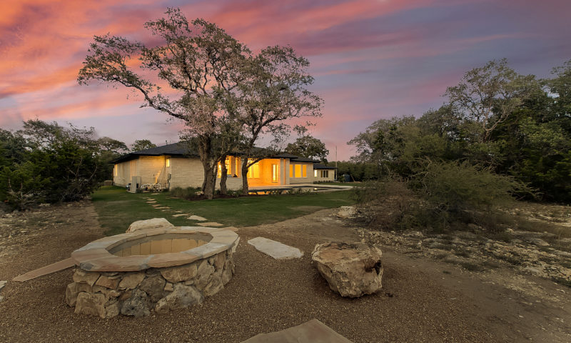 Post Oak home built by Nalle Custom Homes.